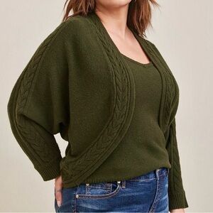 TORRID - Olive Green V-Neck Cardigan & Matching Cami - 3X (gently worn)